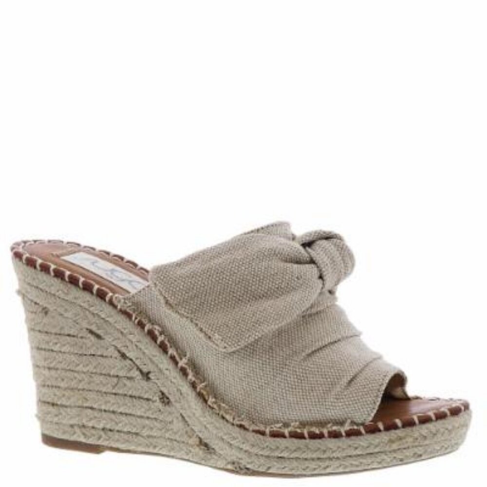 *SALE*  Sugar Women's Hundreds Round Toe Wedge Beige 8M--1654